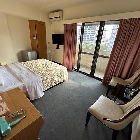千慧商務旅館 臺北 外观 照片