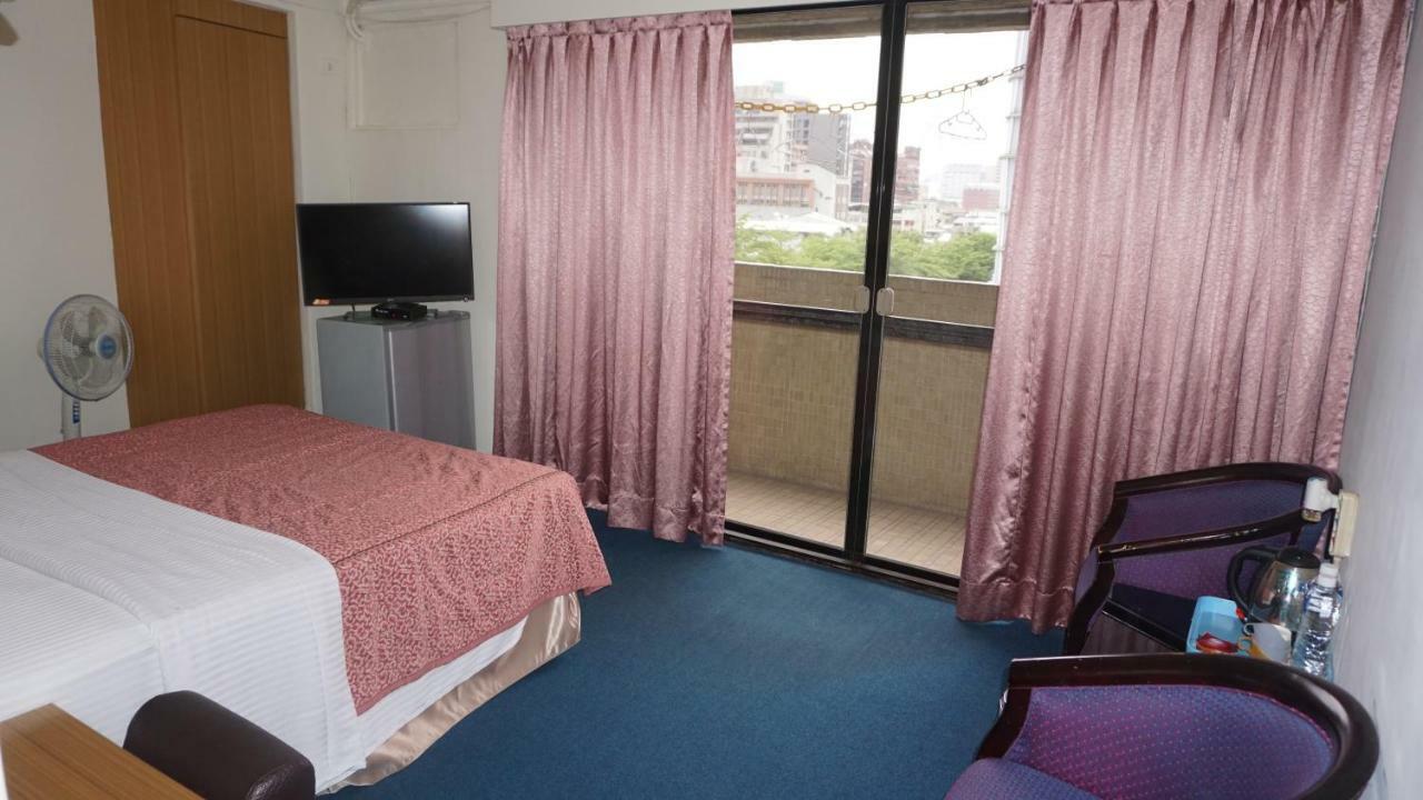 千慧商務旅館 臺北 外观 照片