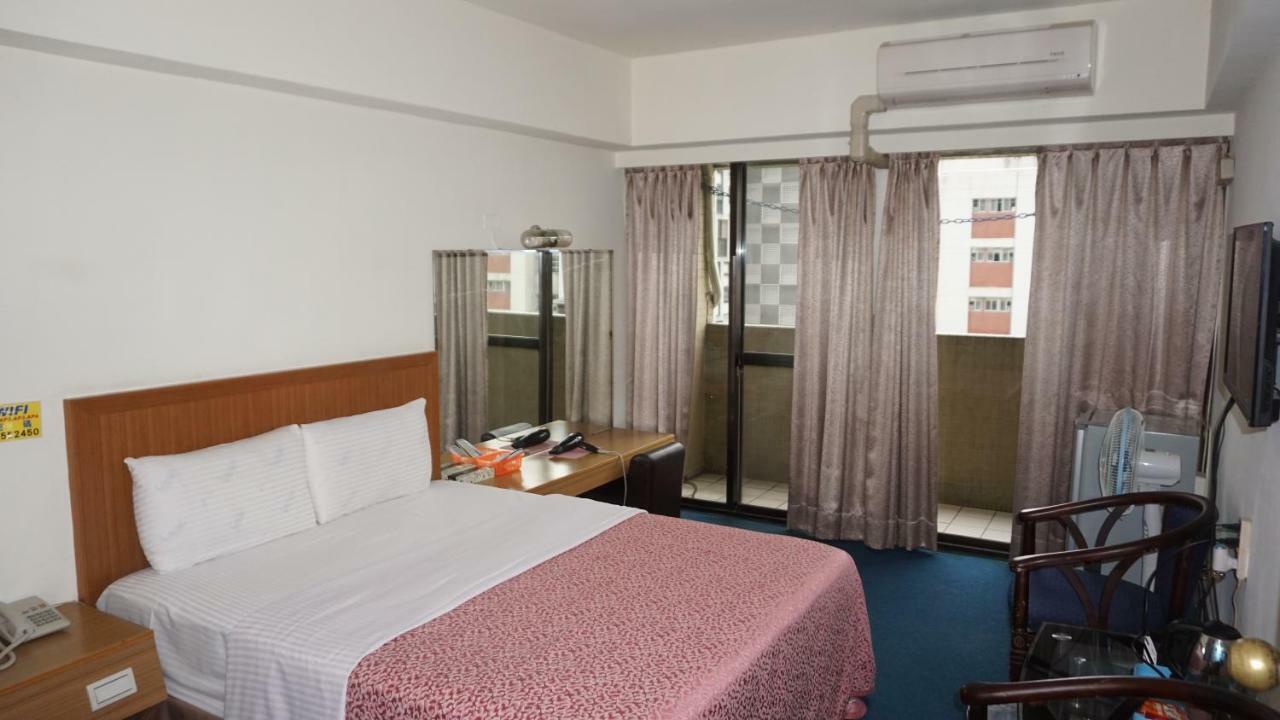 千慧商務旅館 臺北 外观 照片